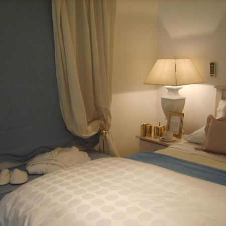 Emerald Guest House Springs חדר תמונה
