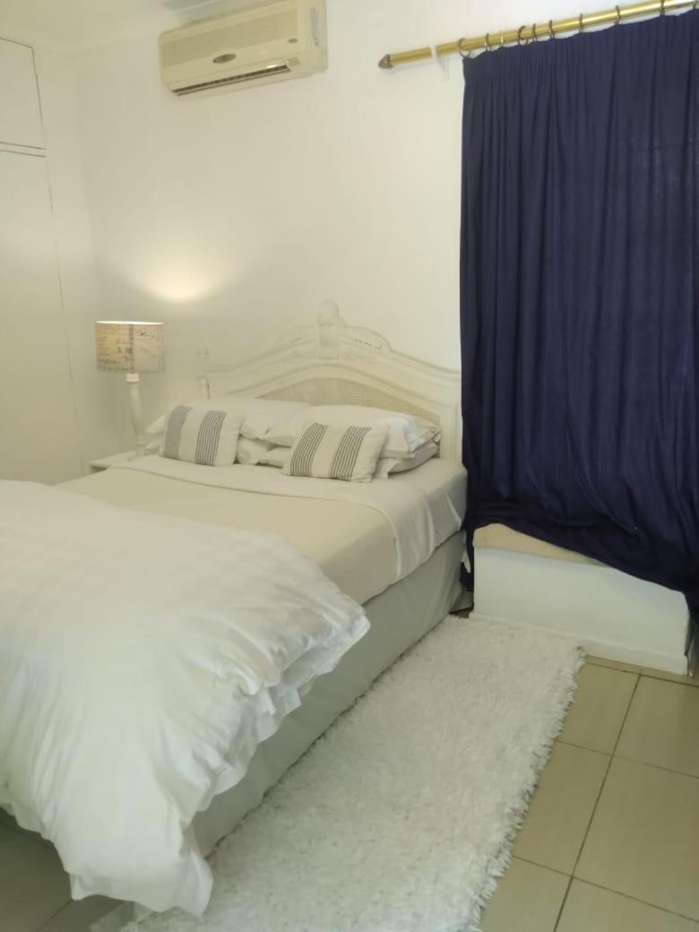 Emerald Guest House Springs מראה חיצוני תמונה