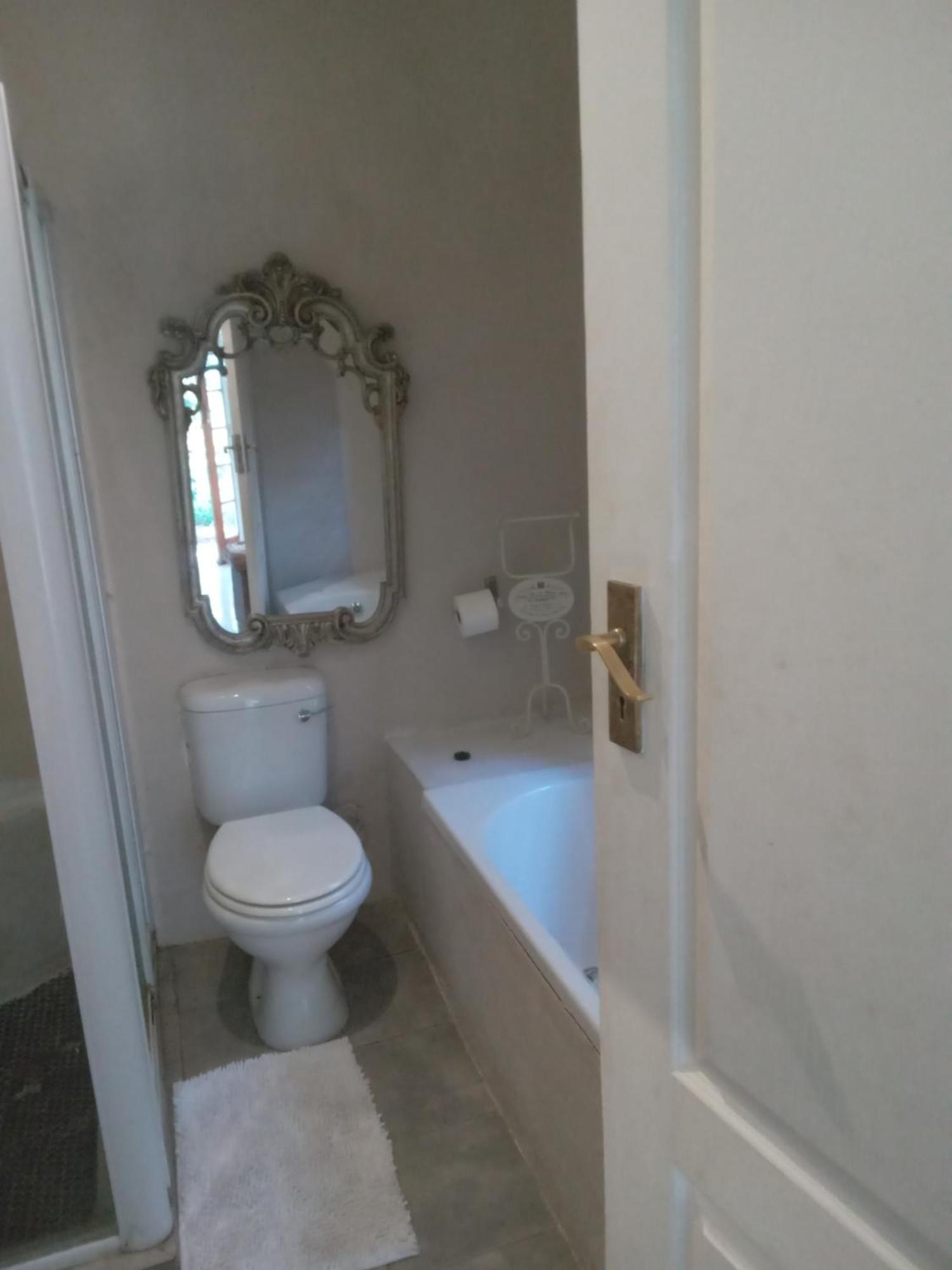 Emerald Guest House Springs מראה חיצוני תמונה