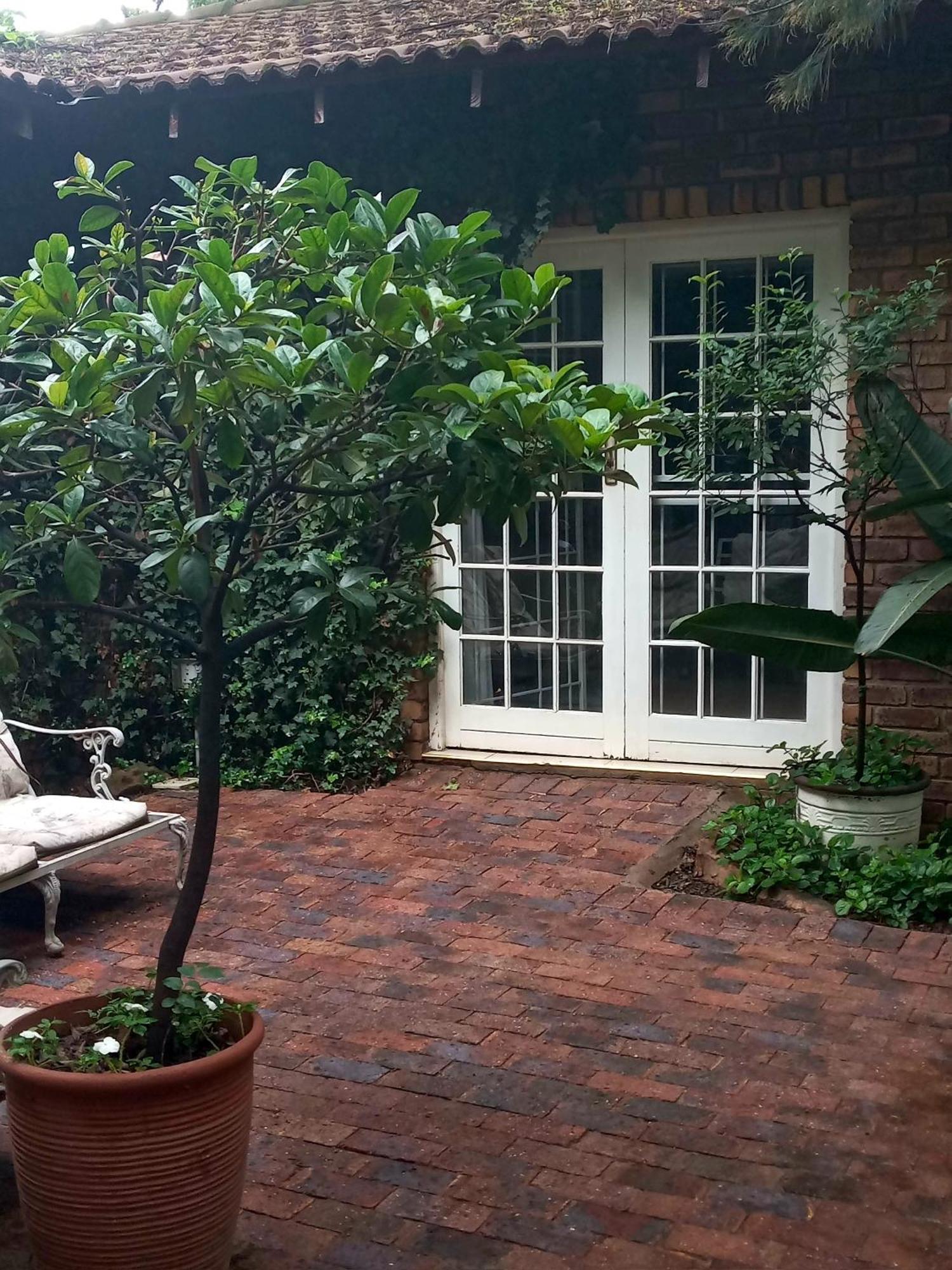 Emerald Guest House Springs מראה חיצוני תמונה